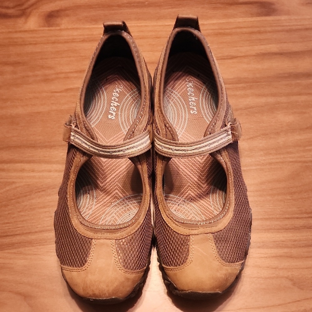 Skechers Women's Brown Flats